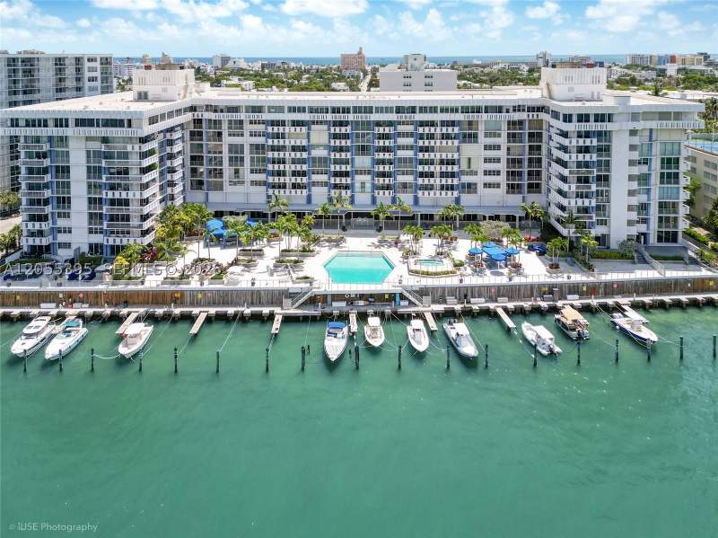 1 bedroom Condominium at 800 West Ave 523, South Bay Club Condo, Miami Beach — photo 5