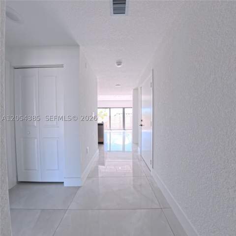 1374 NW 1st St, Florida City FL - photo 7 of 25