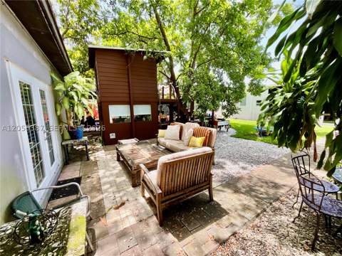 2000 SW 25th St, Miami FL - photo 14 of 14