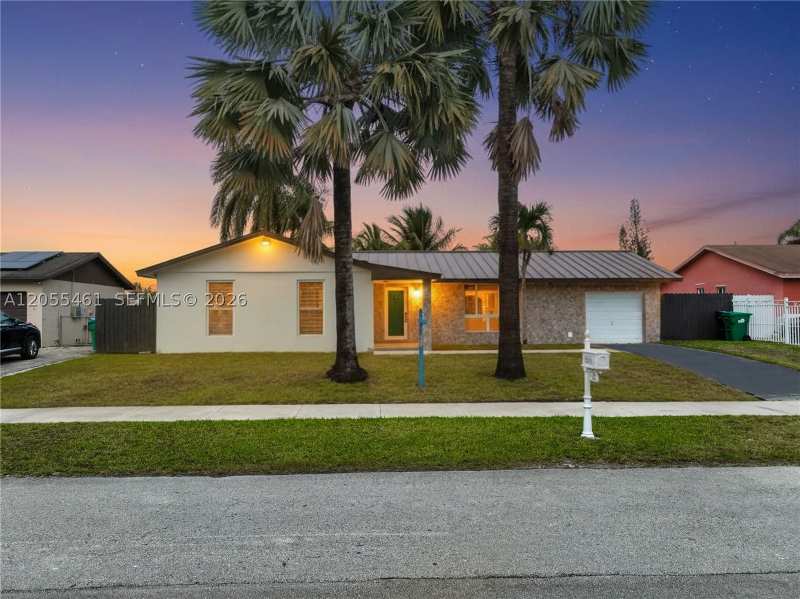 3 bedroom SingleFamilyResidence at 13251 SW 254th Ter, Meadow Wood Manor Sec 6, Homestead — photo 1