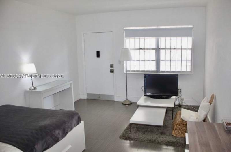 0 bedroom Condominium at 4015 Indian Creek Dr 307, La Fleurette, Miami Beach — photo 3