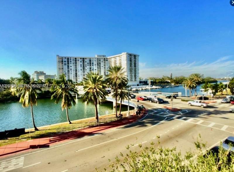 0 bedroom Condominium at 4015 Indian Creek Dr 307, La Fleurette, Miami Beach — photo 5