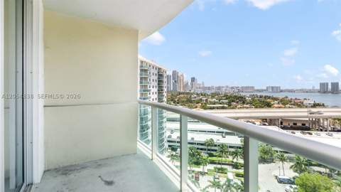 19380 Collins Ave 1423, Sunny Isles Beach FL - photo 13 of 36