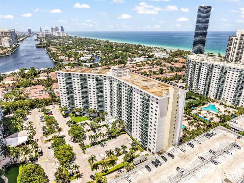 1 bedroom Condominium at 19380 Collins Ave 1423, Oceanview Building B Cond, Sunny Isles Beach — photo 4