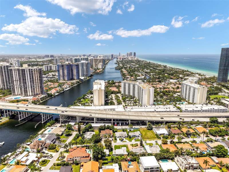 1 bedroom Condominium at 19380 Collins Ave 1423, Oceanview Building B Cond, Sunny Isles Beach — photo 5