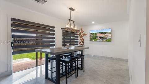 7733 NW 192 St, Hialeah FL - photo 13 of 40