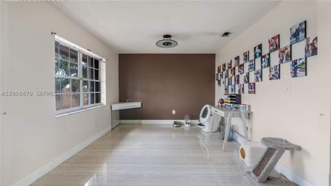 7733 NW 192 St, Hialeah FL - photo 21 of 40