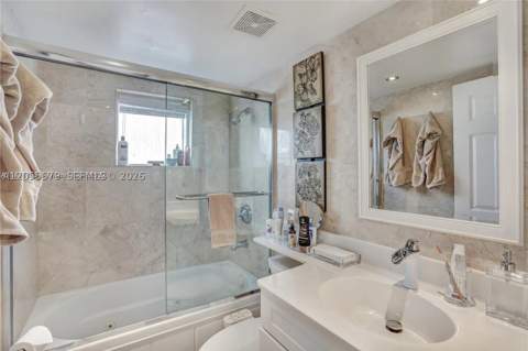 6767 Collins 901, Miami Beach FL - photo 8 of 14