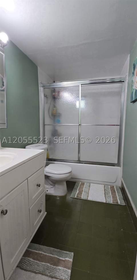 8405 NW 8th St 201, Miami FL - photo 8 of 13