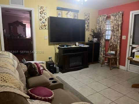 17861 SW 112th Pl, Miami FL - photo 6 of 15