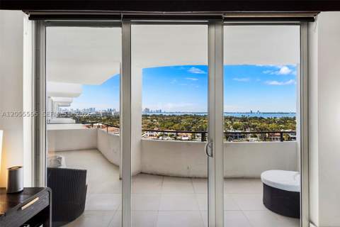 5151 Collins Ave 1420, Miami Beach FL - photo 6 of 35