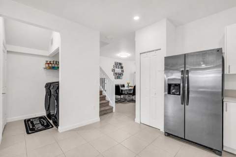 16229 SW 288th Terrace, Homestead FL - photo 11 of 46