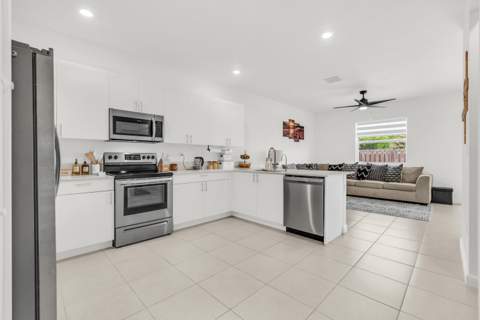 16229 SW 288th Terrace, Homestead FL - photo 14 of 46