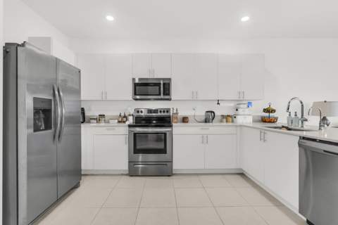 16229 SW 288th Terrace, Homestead FL - photo 8 of 46