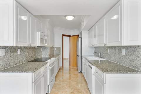16711 Collins Ave 1207, Sunny Isles Beach FL - photo 15 of 31