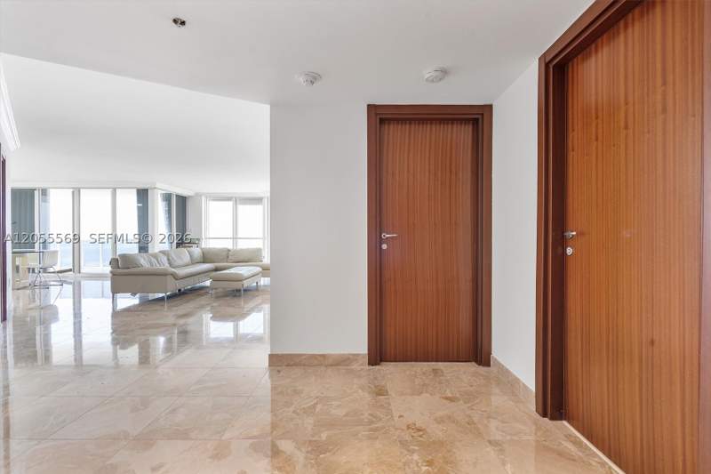 3 bedroom Condominium at 16711 Collins Ave 1207, Sands Pointe Ocean Beach, Sunny Isles Beach — photo 5