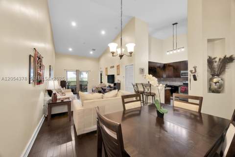 3326 NE 11th Dr, Homestead FL - photo 6 of 26