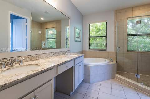 3565 W 97th St, Hialeah FL - photo 12 of 22