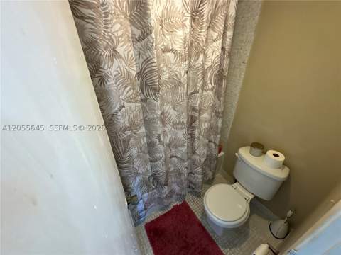 1301 NE Miami Gardens Dr 1403W, Miami FL - photo 8 of 42