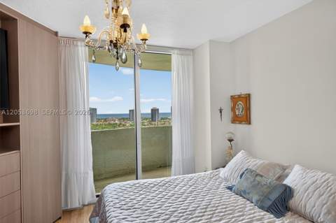 19501 W Country Club Dr 2401, Aventura FL - photo 20 of 32