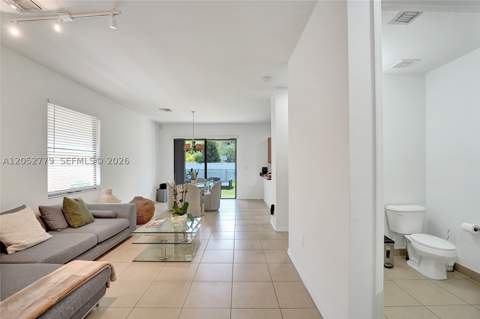 650 NE 191st Ter, Miami FL - photo 11 of 92