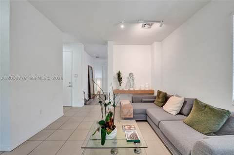 650 NE 191st Ter, Miami FL - photo 18 of 92