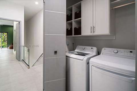3073 Carter St 3073, Miami FL - photo 15 of 22