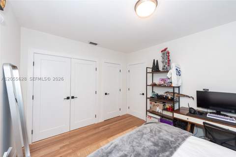 4155 Pamona Ave, Miami FL - photo 15 of 32