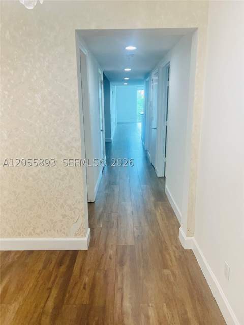 14951 Royal Oaks Ln 409, North Miami FL - photo 13 of 86