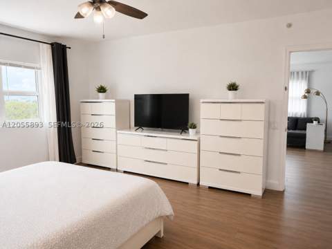 14951 Royal Oaks Ln 409, North Miami FL - photo 7 of 86