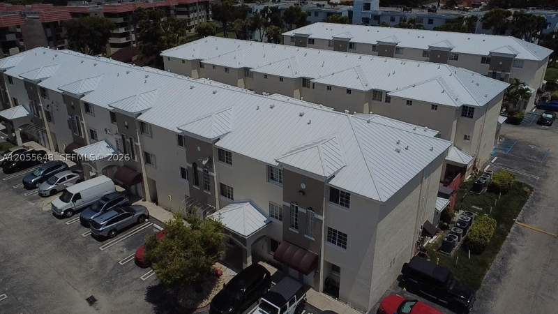 2 bedroom Condominium at 12015 SW 14 St 301-C, Christys Place Villas, Miami — photo 2