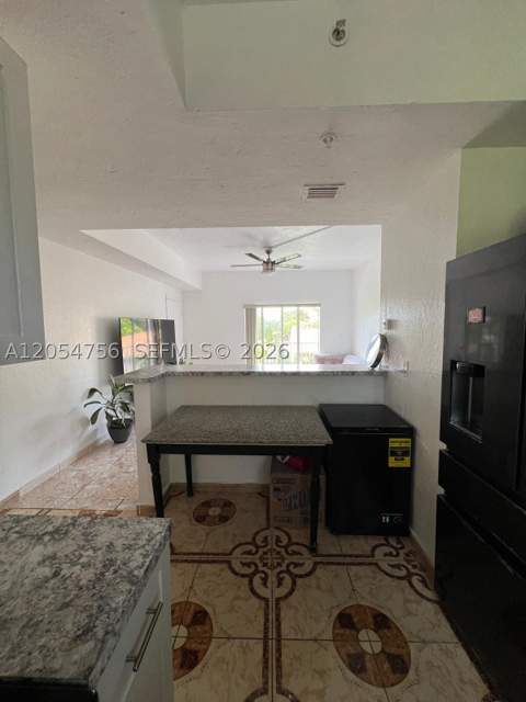 7516 NE 1st Ave 203, Miami FL - photo 18 of 54