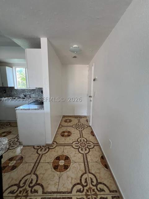 7516 NE 1st Ave 203, Miami FL - photo 19 of 54