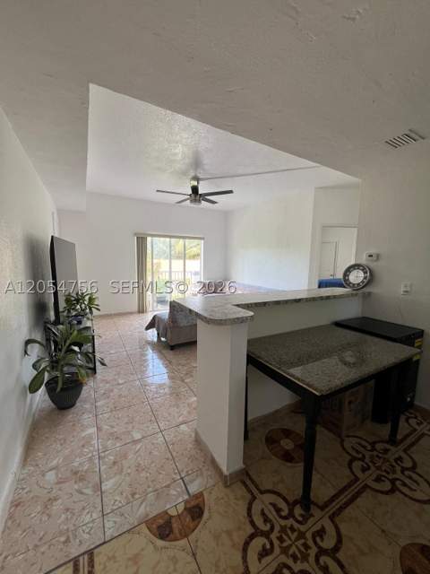 7516 NE 1st Ave 203, Miami FL - photo 20 of 54