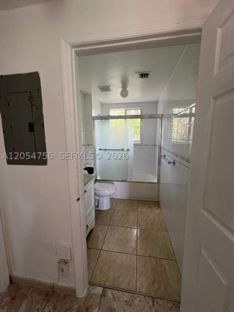 7516 NE 1st Ave 203, Miami FL - photo 24 of 54