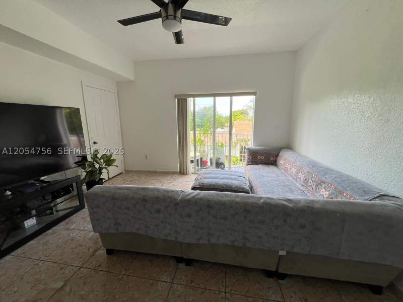2 bedroom Condominium at 7516 NE 1st Ave 203, Le Terrace Condo, Miami — photo 3