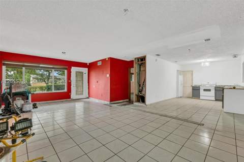 9921 SW 165th Ter, Miami FL - photo 10 of 46