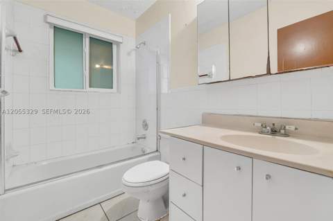 9921 SW 165th Ter, Miami FL - photo 22 of 46