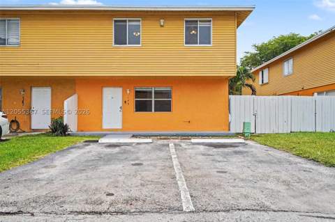 145 NE 12th Ave 145, Homestead FL - photo 6 of 44