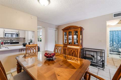 9732 Hammocks Blvd 203-17, Miami FL - photo 10 of 40