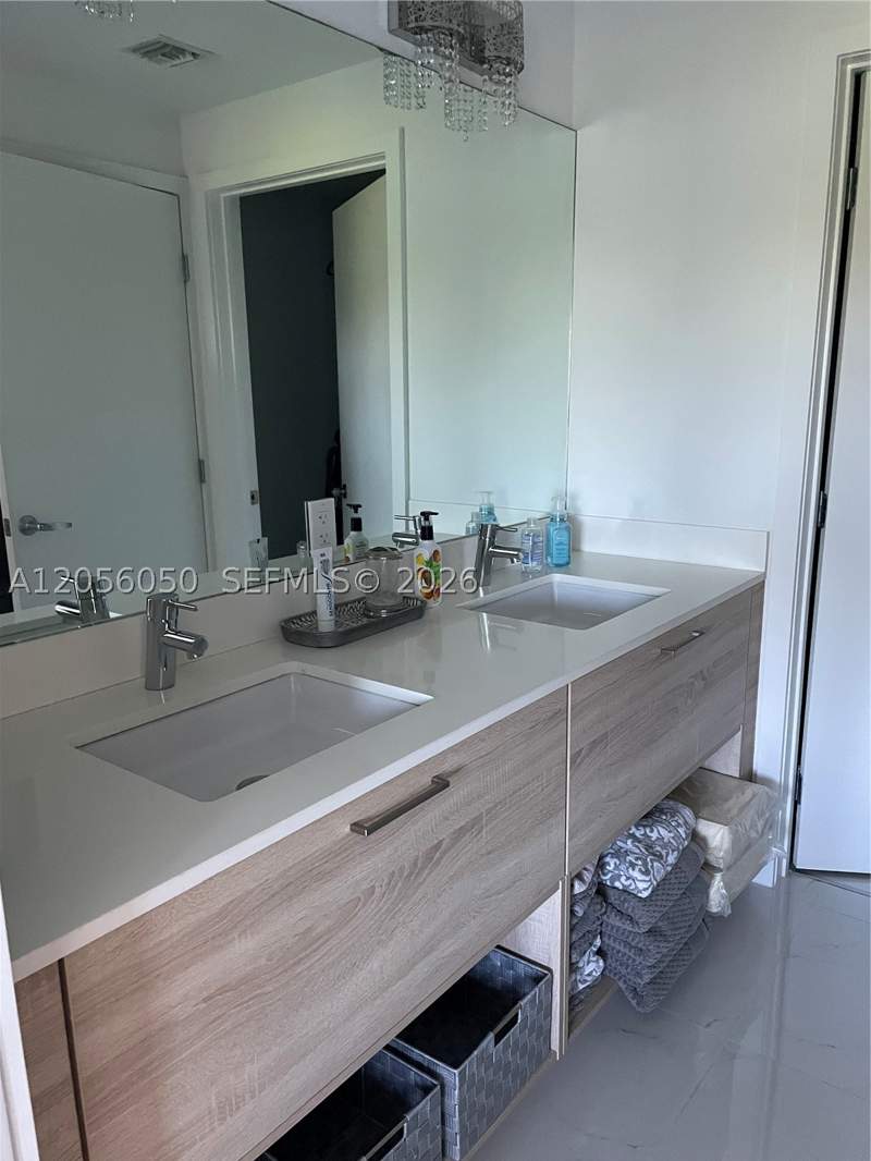 2 bedroom Condominium at 16385 Biscayne Blvd 316, The Harbour South Condo, North Miami Beach — photo 2