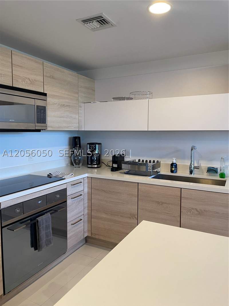2 bedroom Condominium at 16385 Biscayne Blvd 316, The Harbour South Condo, North Miami Beach — photo 5