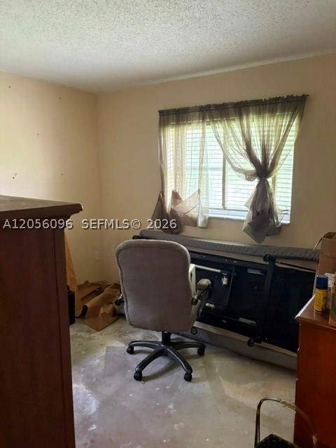 9590 SW 19th St, Miami FL - photo 6 of 10