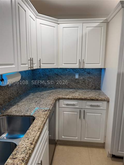 14036 SW 90th Ave 201-Aa, Miami FL - photo 13 of 35