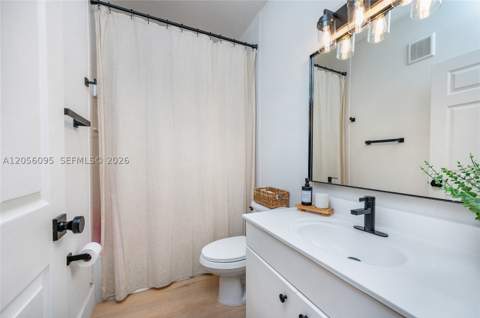 5600 NW 114th Pl 209, Doral FL - photo 14 of 26