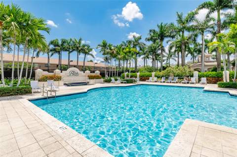 5600 NW 114th Pl 209, Doral FL - photo 24 of 26