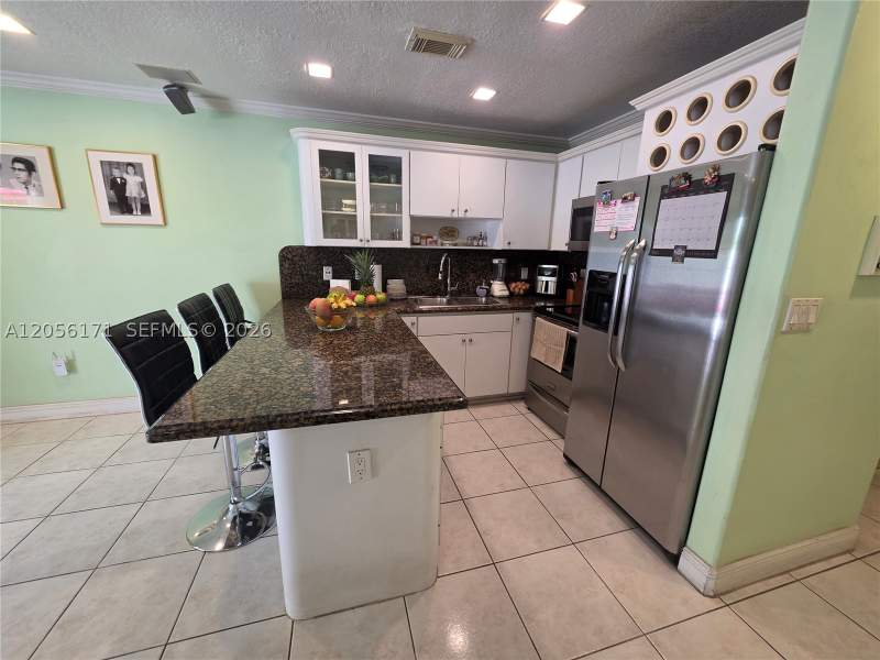 3 bedroom Townhouse at 13863 SW 62nd Ter, Kendale Lakes North Sec 9, Miami — photo 4