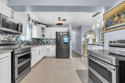 295 NW 122nd St, North Miami FL - photo 6 of 28