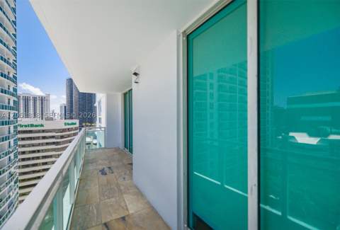 950 Brickell Bay Dr 1905, Miami FL - photo 10 of 26