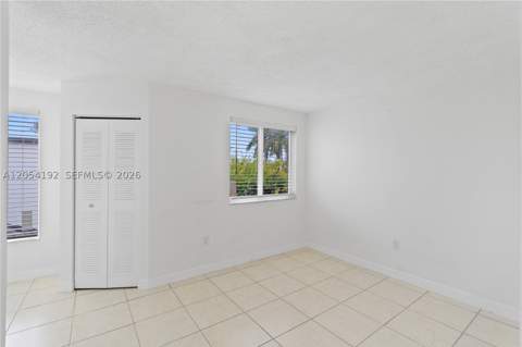 8585 NW 6th Ln 9-208, Miami FL - photo 13 of 37